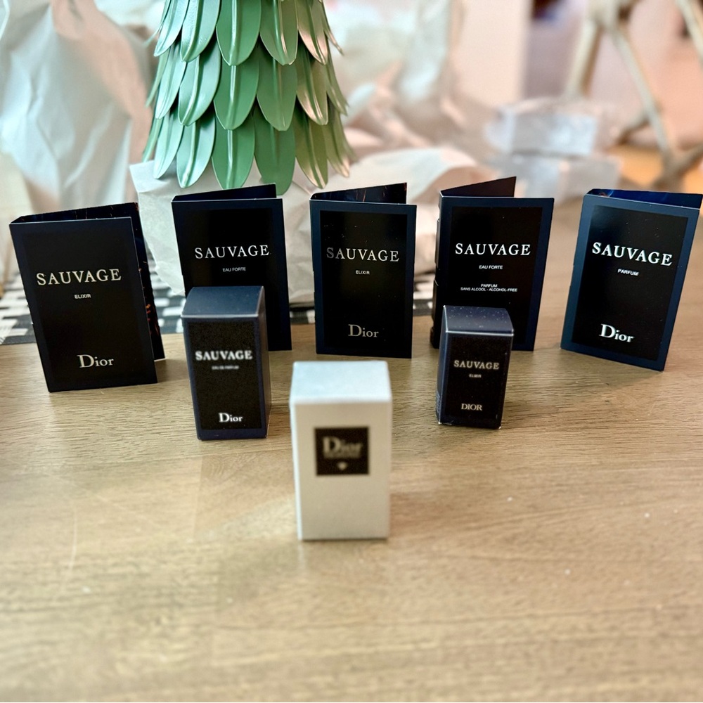 Dior Sauvage Sampler Bundle, 1.08oz of total cologne